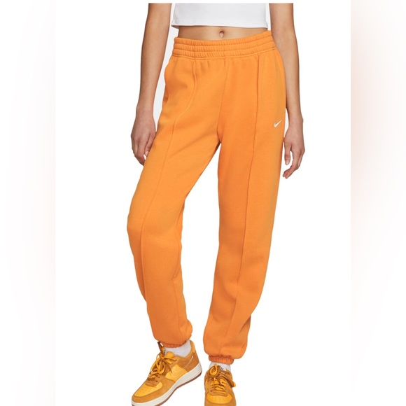 Nike Pants - Nike trend essential fleece pants